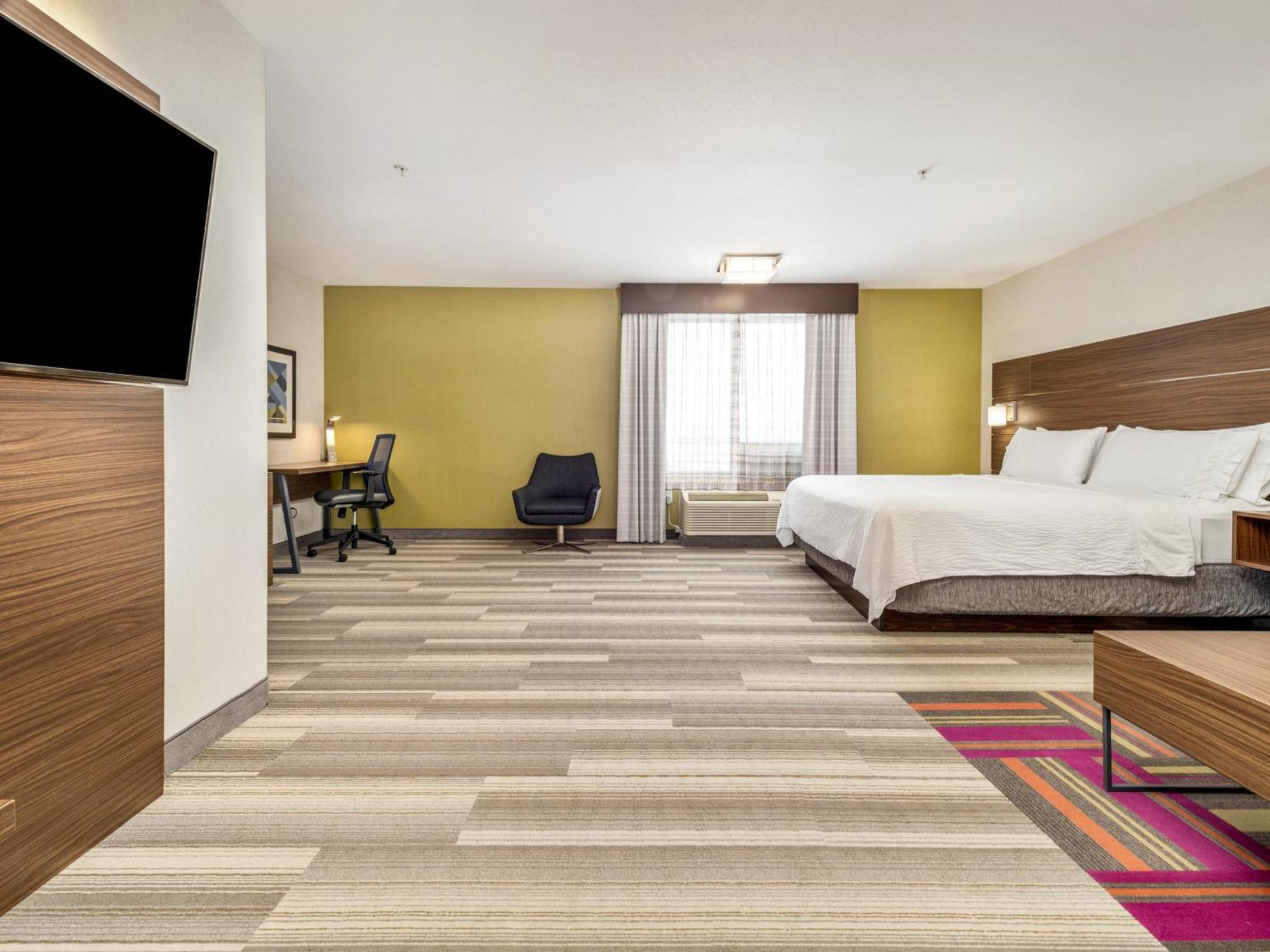 Holiday Inn Express & Suites Medicine Hat By Ihg Eksteriør billede