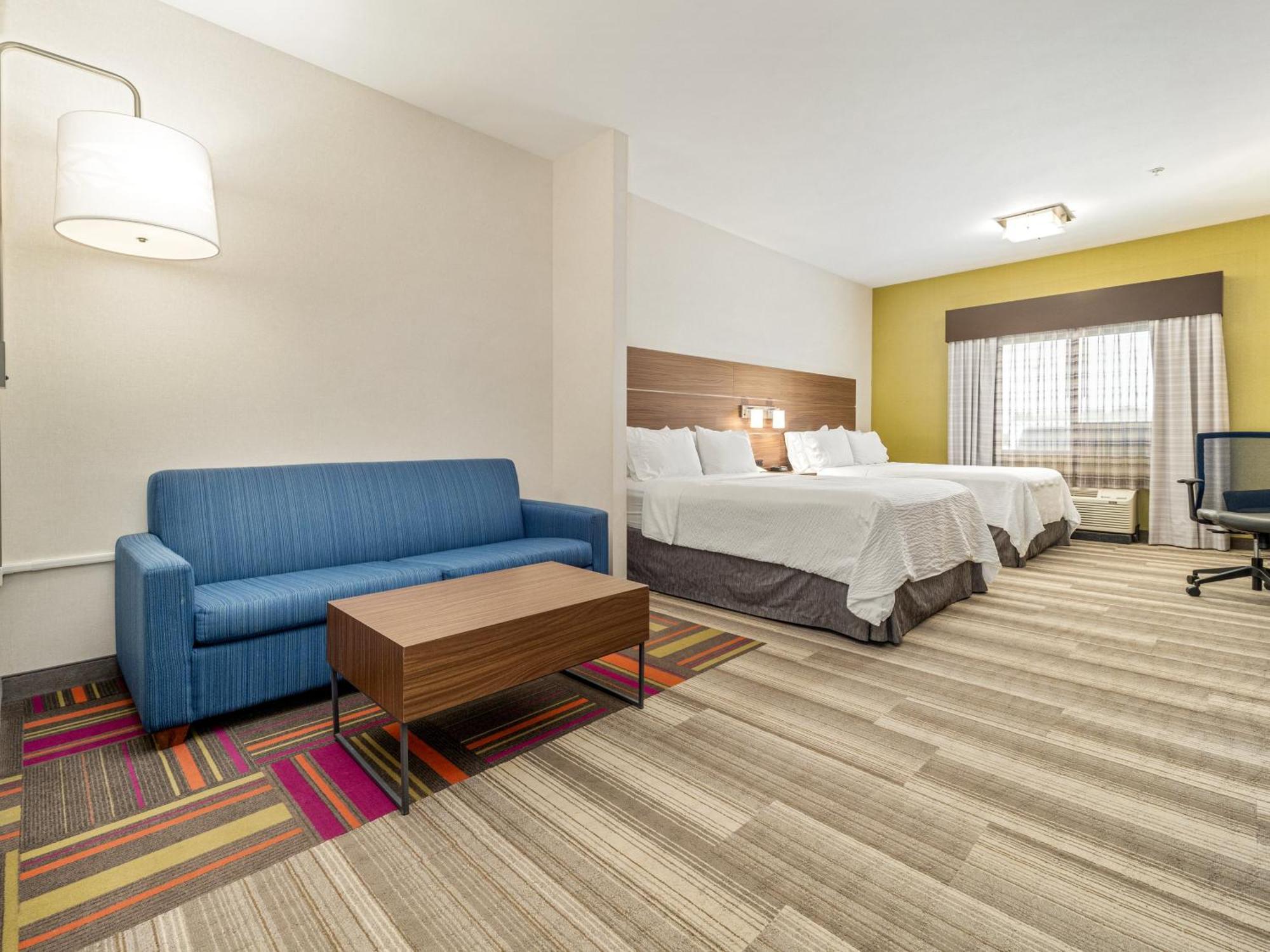 Holiday Inn Express & Suites Medicine Hat By Ihg Eksteriør billede